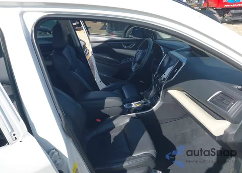 2020 Subaru Ascent Limited z USA, uszkodzony, nr VIN 4S4WMAPD4L3457387